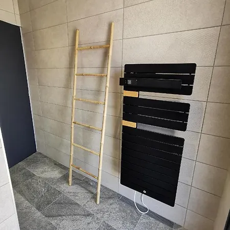 As22351 - P3 Au 2eme Et Dernier Etage Dans Neuve En Centre
